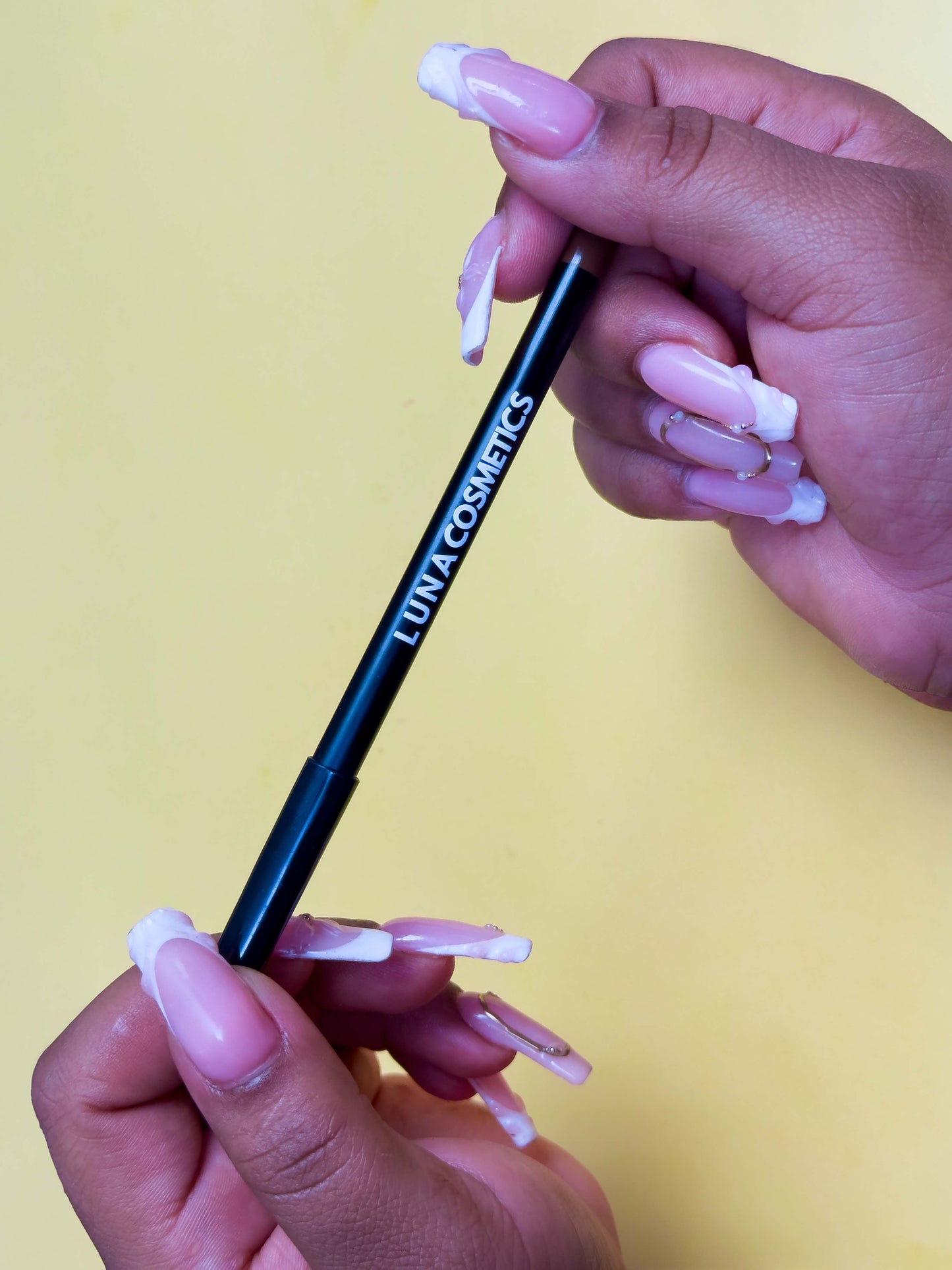 Luna Lipcontour
