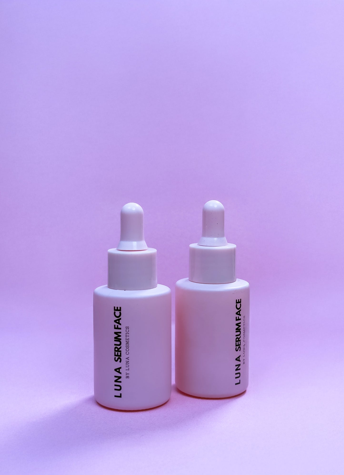 Luna Serum face