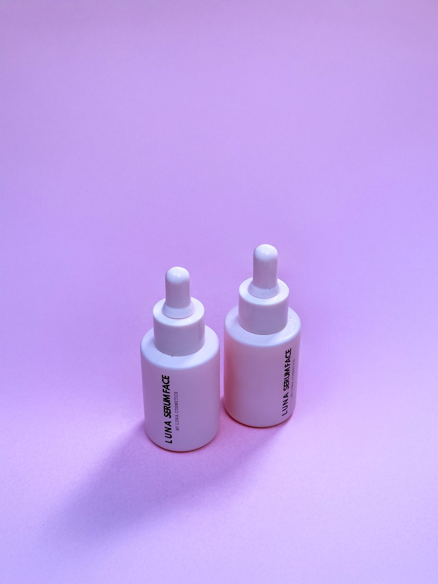 Luna Serum face