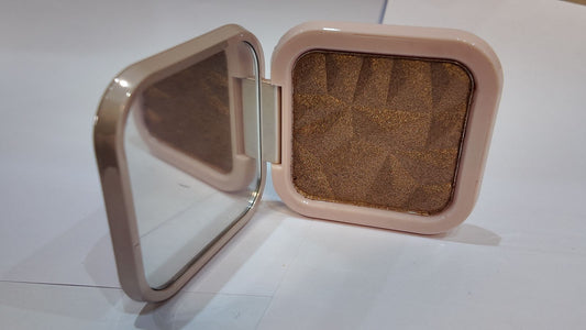 Luna Highlighter
